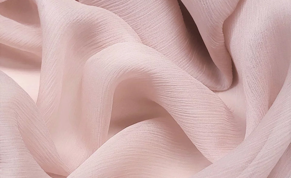 Chiffon — lightness and transparency | 100% Silk